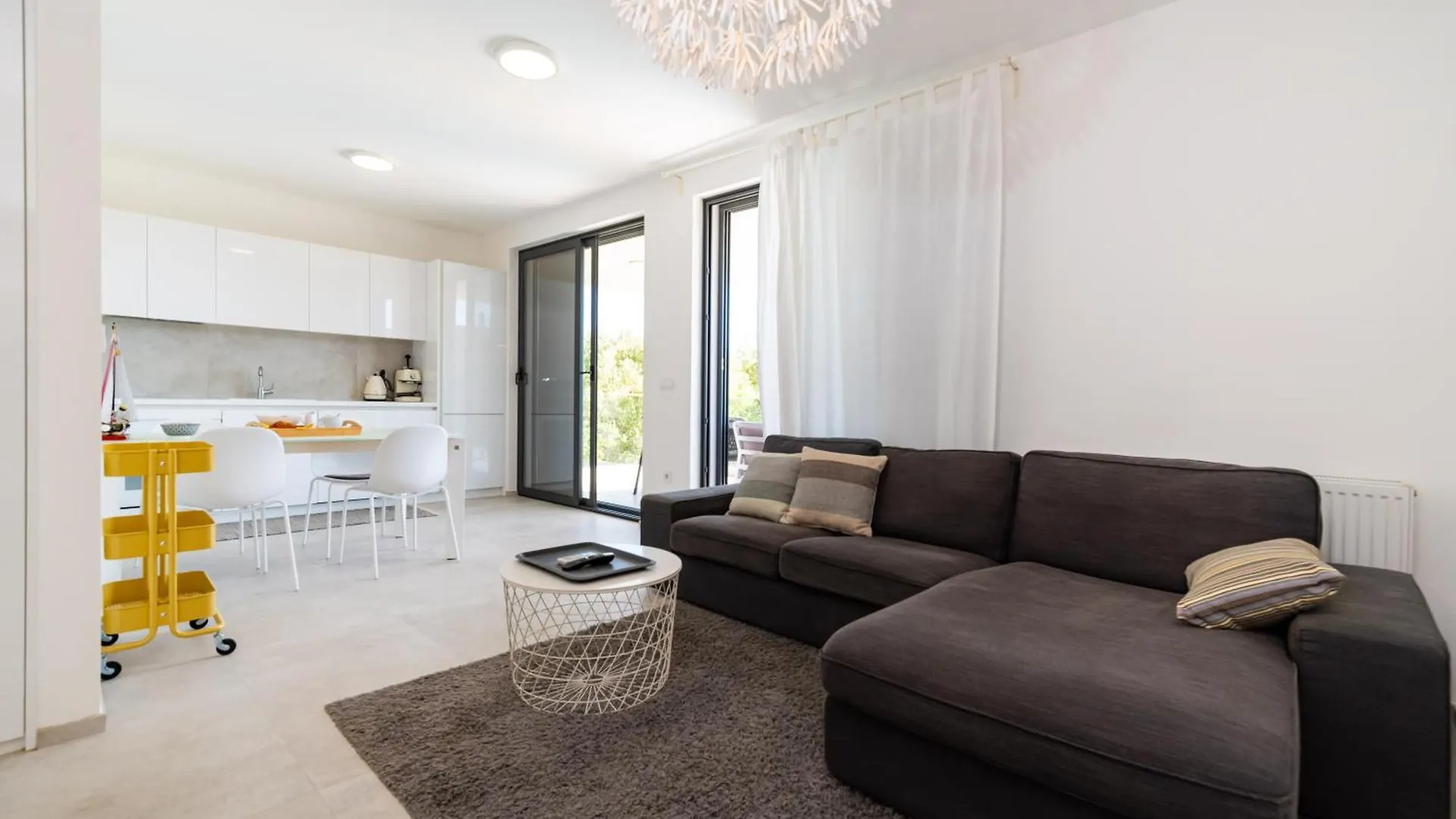 D. Marine Apartments Bibinje Kroatien